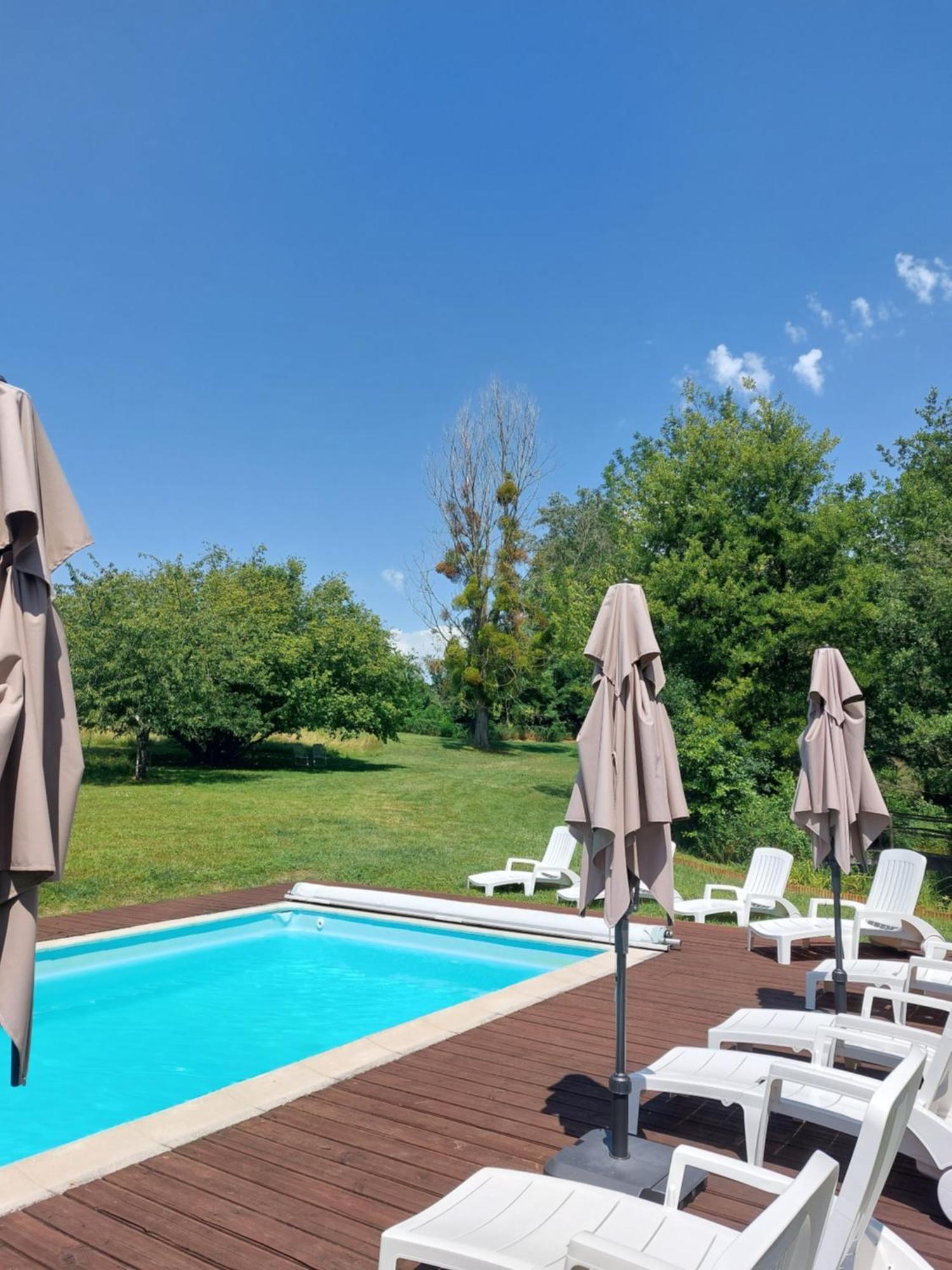 Traînefeuilles - Chambres d'hôtes Le Controis-en-Sologne Extérieur photo